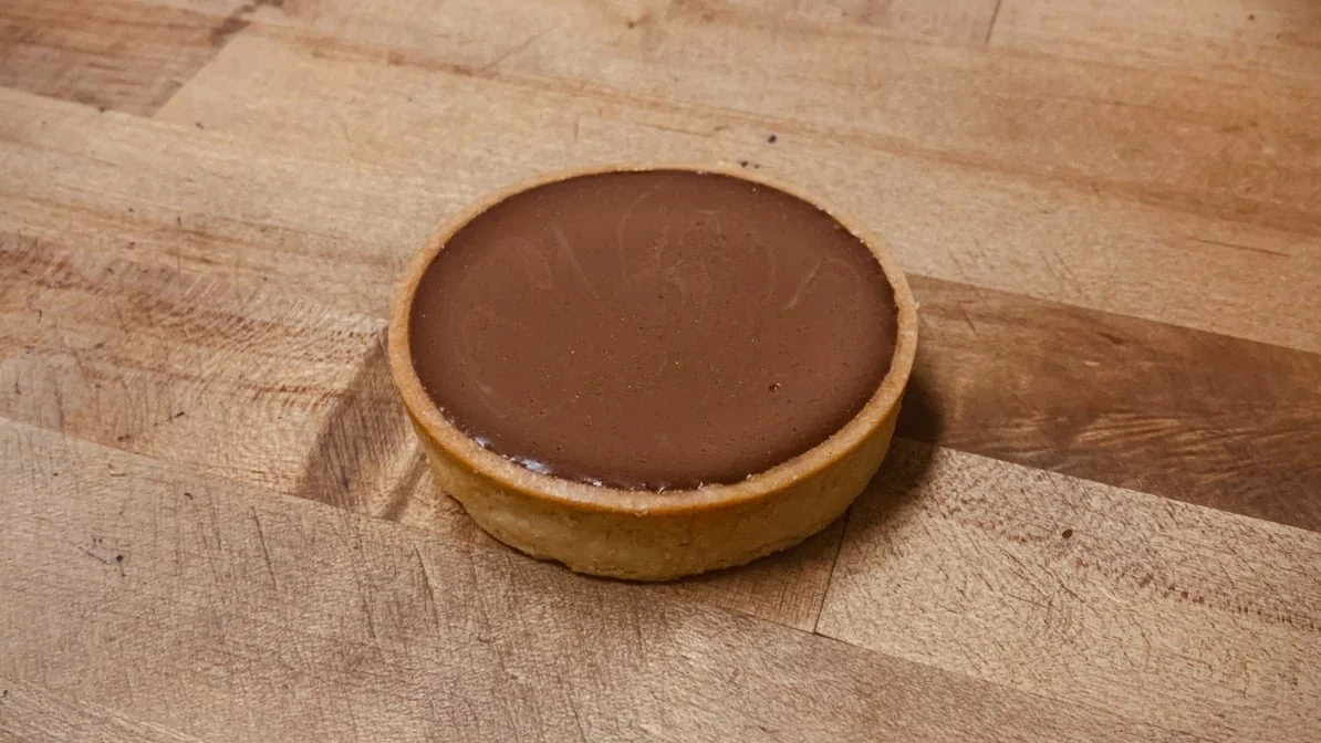 Chocolate flan pie